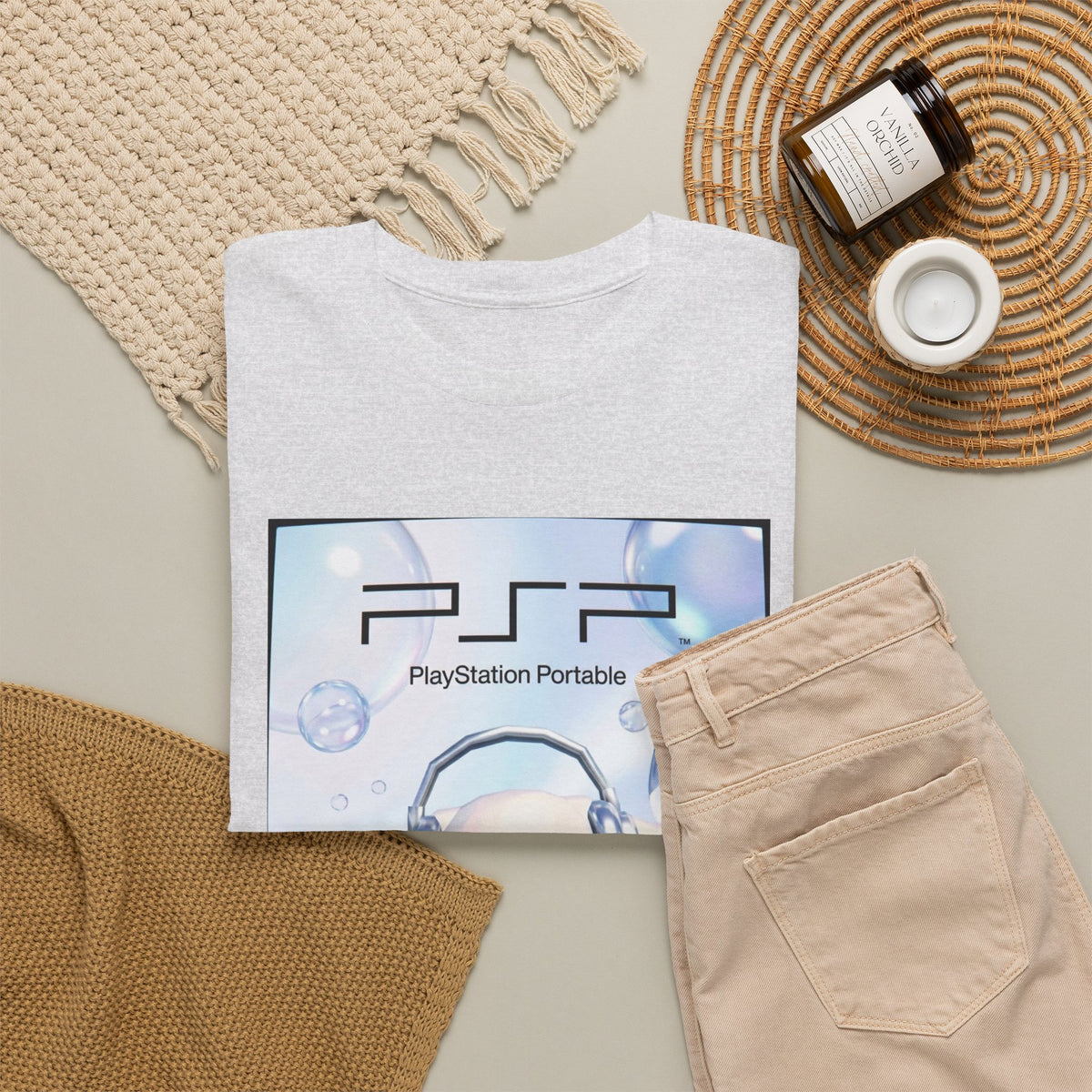 Cinnamoroll Gaming With A PlayStation Portable