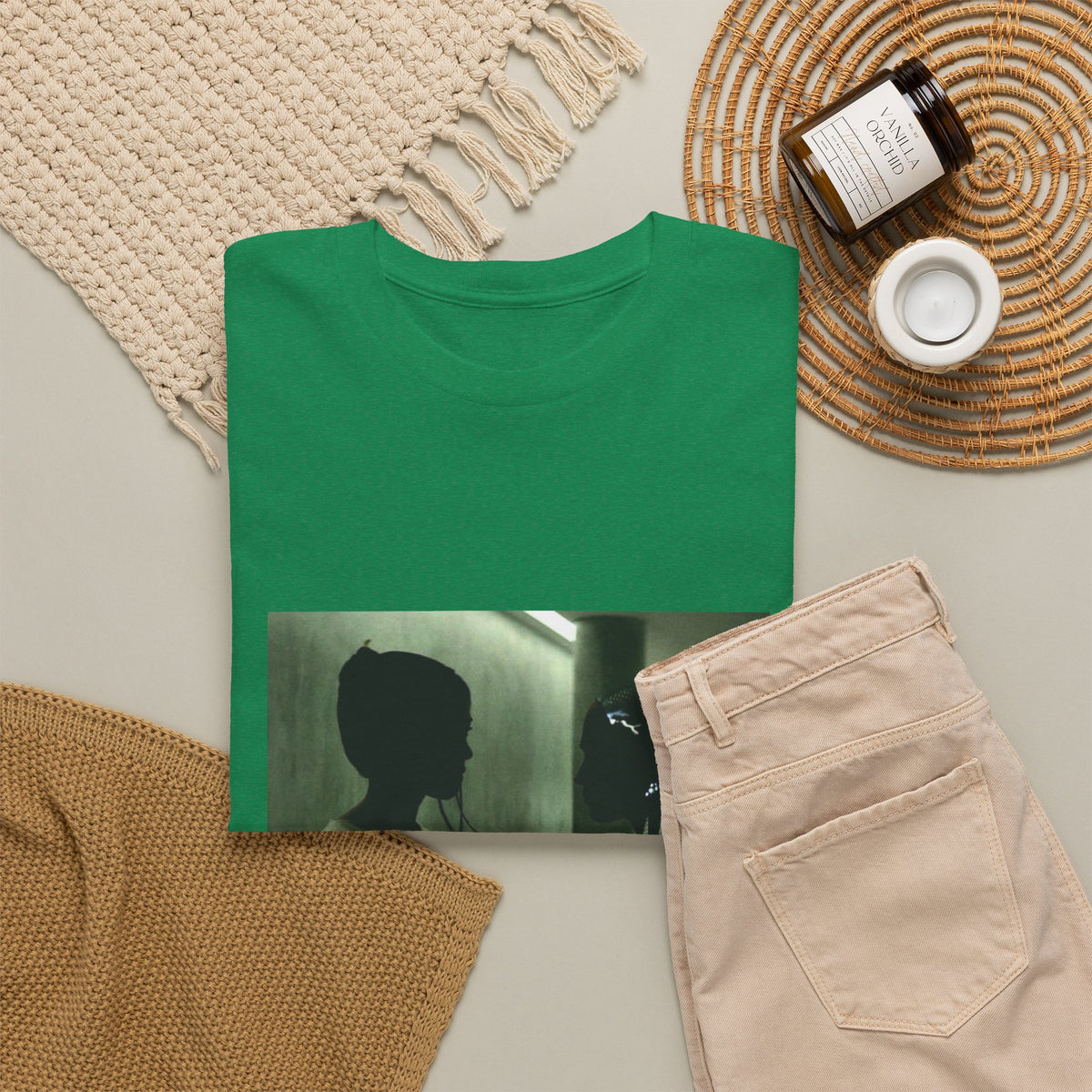 Omeweed Tee CU85hoAARkd-1