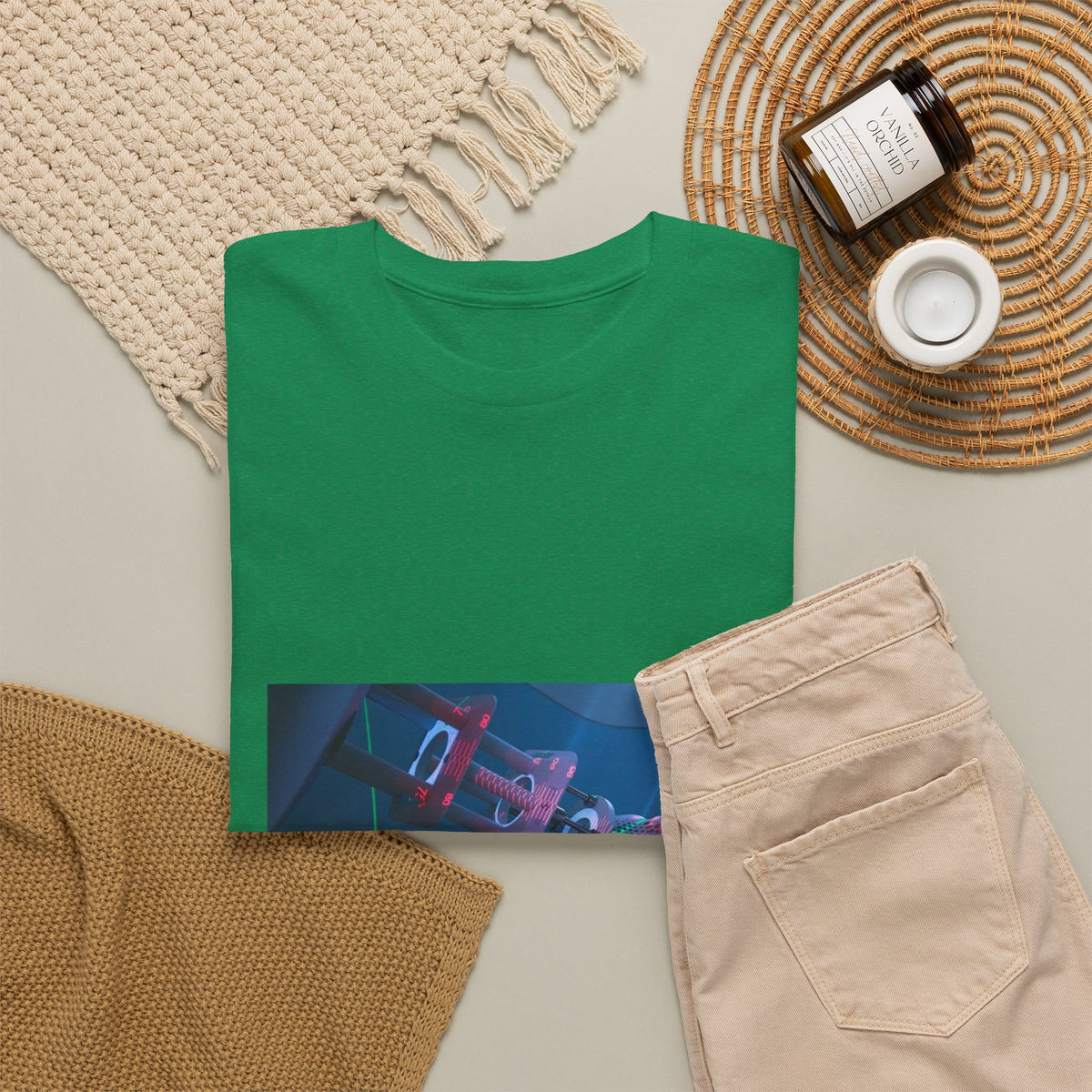 Untitled Vibe Graphic Tee