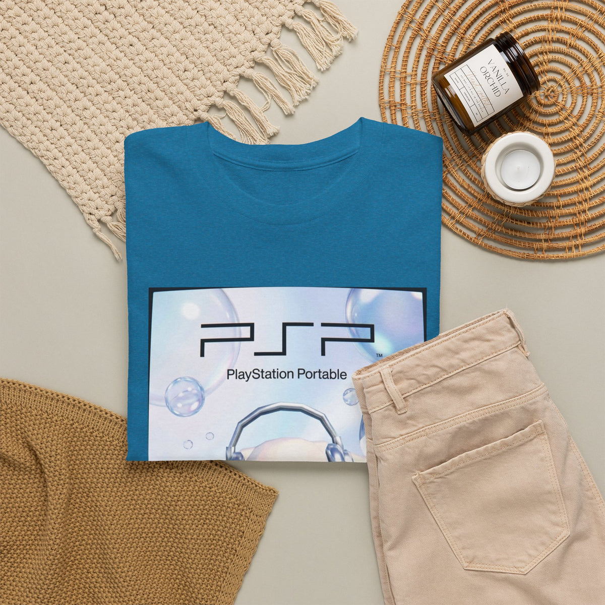 Cinnamoroll Gaming With A PlayStation Portable