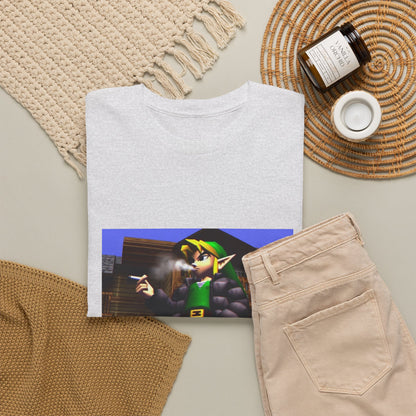 Street Link Smoking Outside A Saloon