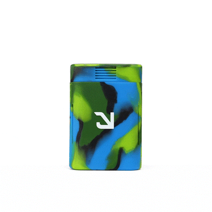 Eyce Solo Silicone Dugout | Glass Taster, Storage & Poker